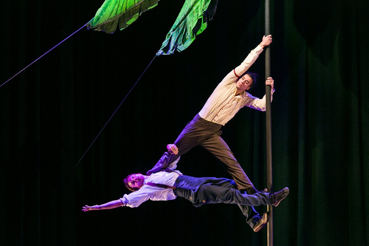 Tavira1520's tweet photo. No âmbito da Central Arte – Programação Cultural em Rede, decorre, no dia 29 de maio, pelas 19h00, na Praça da República, o espetáculo Isla (teatro físico / circo / humor) pela Companhia D’ Click. 

https://t.co/q2SEBmRkqT

Foto: Aranzazu Navarro https://t.co/XklbFN7LmV