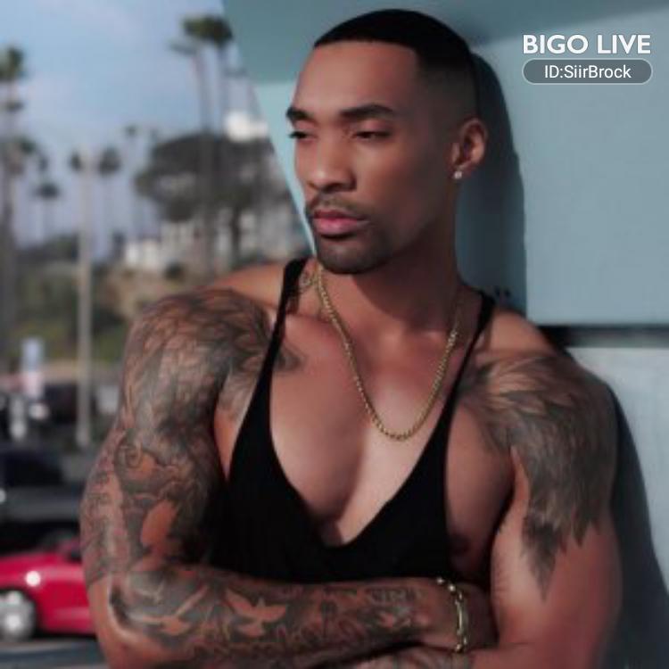 Disciplenew10's tweet photo. Come and see ⭐️SiirBrock👑 streaming live on #BIGOLIVE and make new friends!  https://t.co/zvqY58821G https://t.co/a5dqzUvVvx