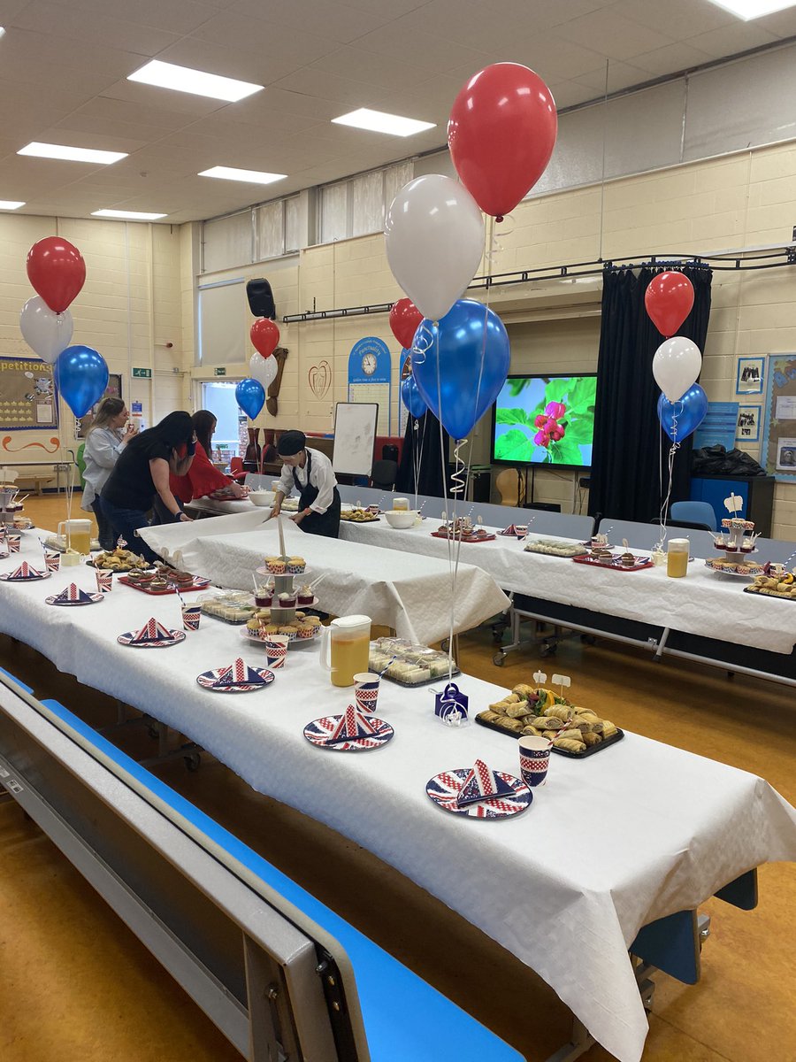 stmatthewscps's tweet photo. Jubilee Tea Party ready foe parish and community https://t.co/WuWVNM6Yjn