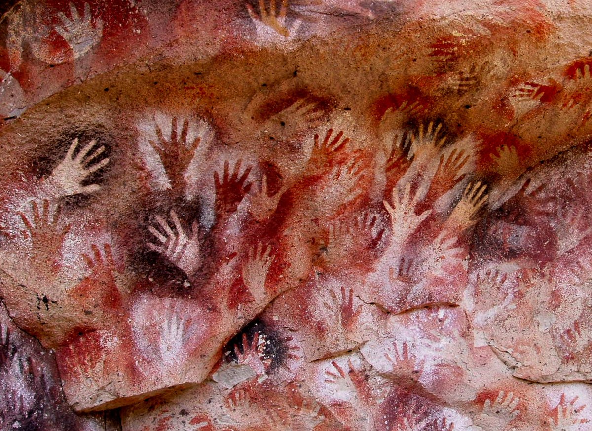 ancientorigins's tweet photo. Cave of Hands, Argentina - The art in the cave dates from 13.000 to 9.000 years ago.

https://t.co/em60tarFT9 https://t.co/qp8hm37tF8