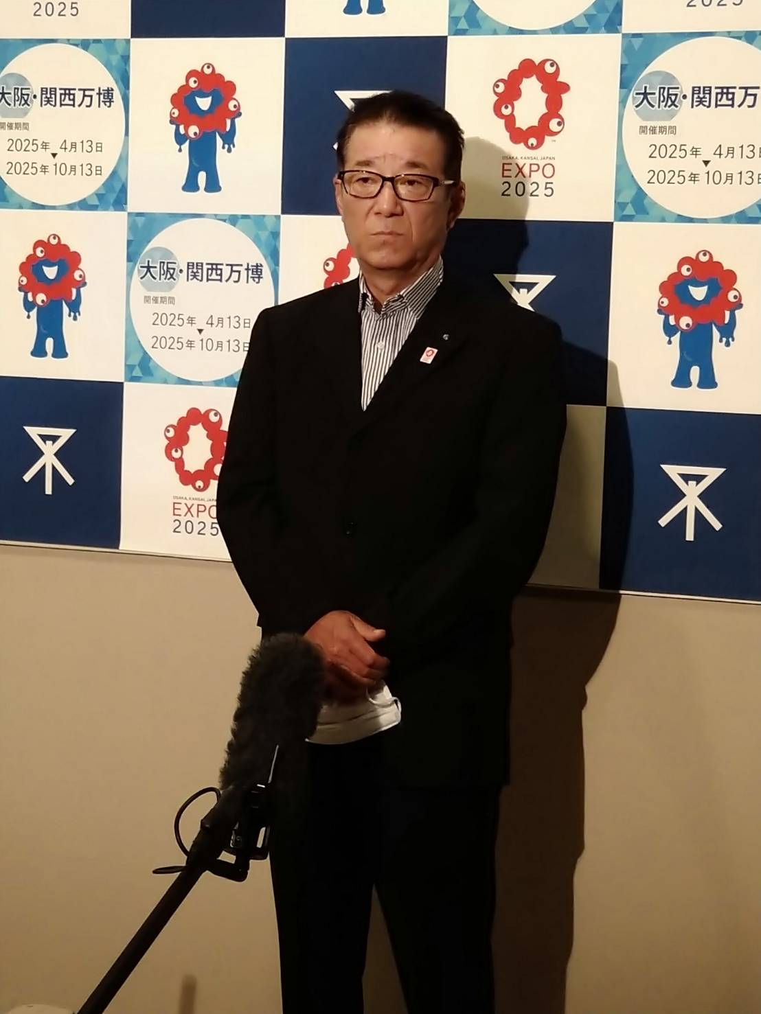 日本維新の会 Twitterren 松井一郎大阪市長 囲み会見 生中継のお知らせ 令和4年5月27日 金 13 00から 松井一郎大阪市長 囲み会見の様子を生中継致します 是非ご視聴ください Youtube Live T Co Zfdzhhvqwr 松井一郎 日本維新 の会 大阪維新の会 日本維新の会 Twitterren 松井一郎大阪市長 囲み会見 生中継のお知らせ 令和4年5月27日 金 13 00から 松井一郎大阪市長 囲み会見の様子を生中継致します 是非ご視聴ください Youtube Live T Co Zfdzhhvqwr 松井一郎 日本維新 の会 大阪維新の会