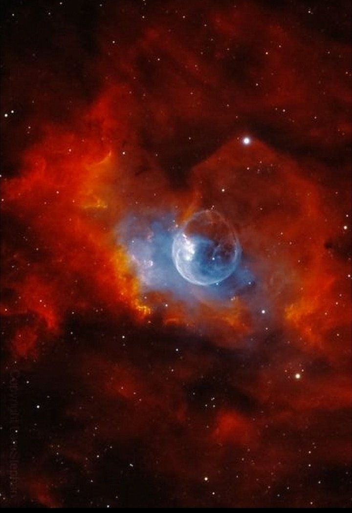 maiz_julio's tweet photo. Bubblw Nenula un bicolor NGC7635 by Lars stephen (Astrobin) https://t.co/e1PM91zDgb https://t.co/JugiMJzJe3