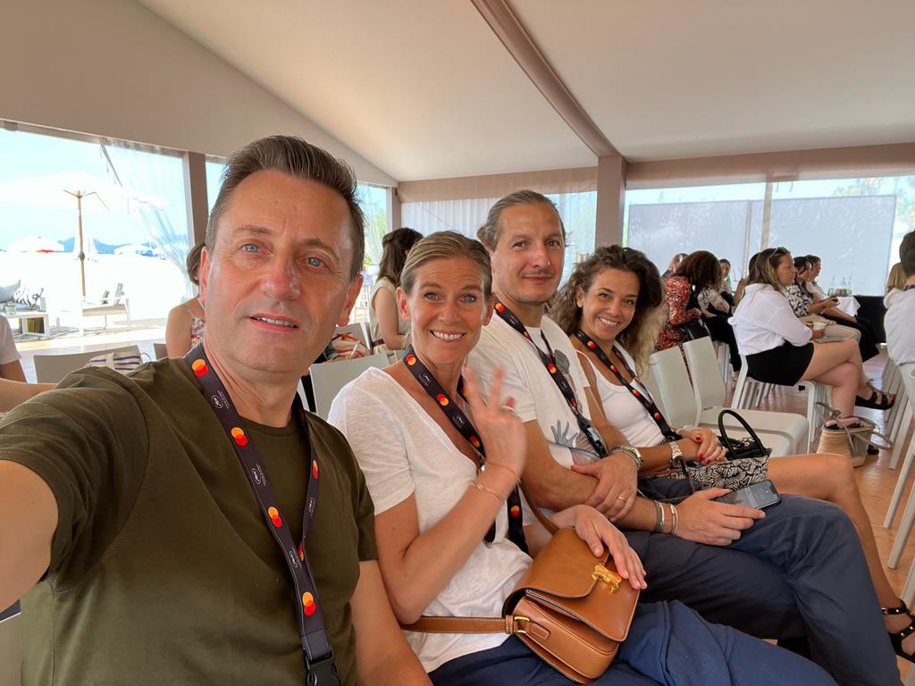 La DCF assiste à la conférence du  <a href="/LeCNC/">Le CNC</a> Compensation Carbone Nous nous intégrons totalement dans cette réflexion éco-responsable dans le cadre de la sélection des œuvres que la DCF va soutenir dès leur phase de développement ♻️🎬              #Cannes2022 #développementdurable