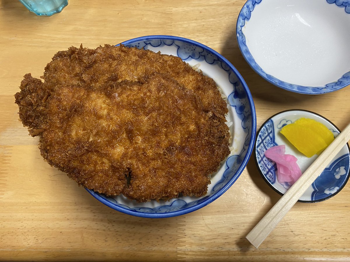 yuureiren's tweet photo. 埼玉県秩父市に行ってきました🏍
山は涼しい、飯はうまい。良き

#バイク乗りと繋がりたい 
#バイク好きな人と繋がりたい 
#ホーネット250 https://t.co/JmpTp4XMcK