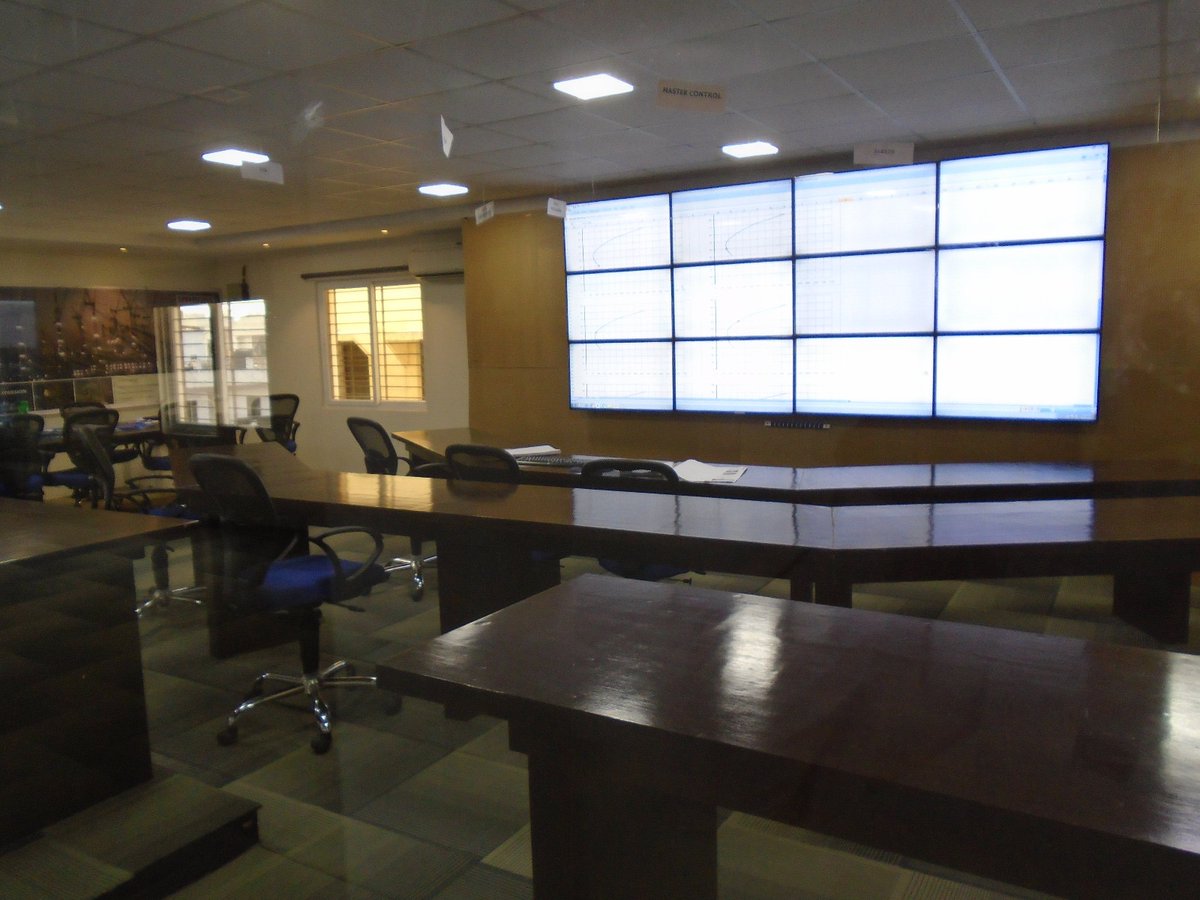 StarmassCorp's tweet photo. Our Data Centre | Global Health Monitoring Station of infrastructure sensors. https://t.co/Y87LC2x75c