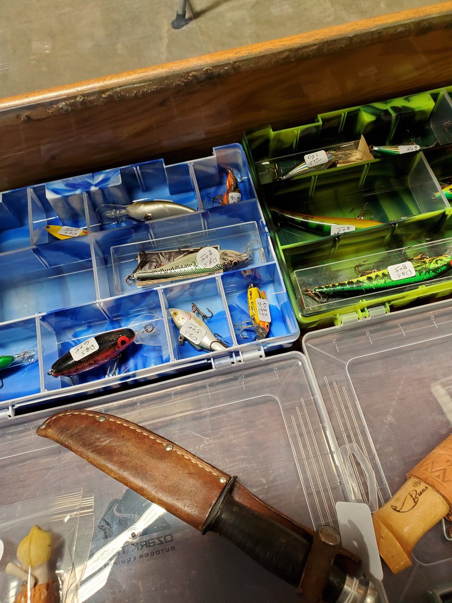 FarmAntiques's tweet photo. Before you head to the lakes or make your holiday weekend plans, we wanted to let you know that we will be open regular hours all weekend long - &amp; we have more items for fishing, gardening, and that lake life than us shown in our a-luring entry 😉😎 https://t.co/JUyHi1f7jC
