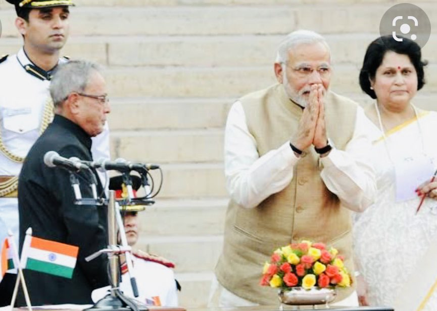 Rabi_Bharatiya1's tweet photo. ୨୬ ମଇ ୨୦୧୪ ଶପଥ ଗ୍ରହଣ ଉତ୍ସବ ଠାରୁ ଯେଉଁ ଆତ୍ମବିଶ୍ବାସ ଓ ଆସ୍ଥା ଥିଲା,୮ ବର୍ଷର ପରିସମାପ୍ତି ପରେ ଗତକାଲିର ଚର୍ଚ୍ଚିତ ଫୋଟୋ ଏହାକୁ ଉଜିବିତ କରିବା ସହ ବହୁଗୁଣିତ କରିଛି ମଧ୍ୟ....!💐👏
@BJP4India
#Modi_2 #BJP4IND https://t.co/Q52Bubfknh