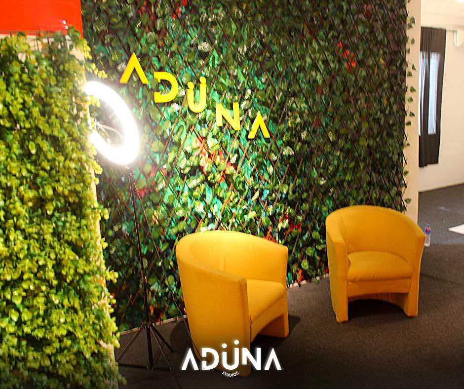 AdunaStudiosGm's tweet photo. Hire our creative space for all your photoshoots, videos, selfies and more.. @adunastudiosgm

For more info call or message +2207053852 or email outboostgm@gmail.com

#adunastudio #aduna #photography #videography #space #photoshoot #camera #thegambia #thesmilingcoast #rivergambia https://t.co/Gn8hpXUQrg