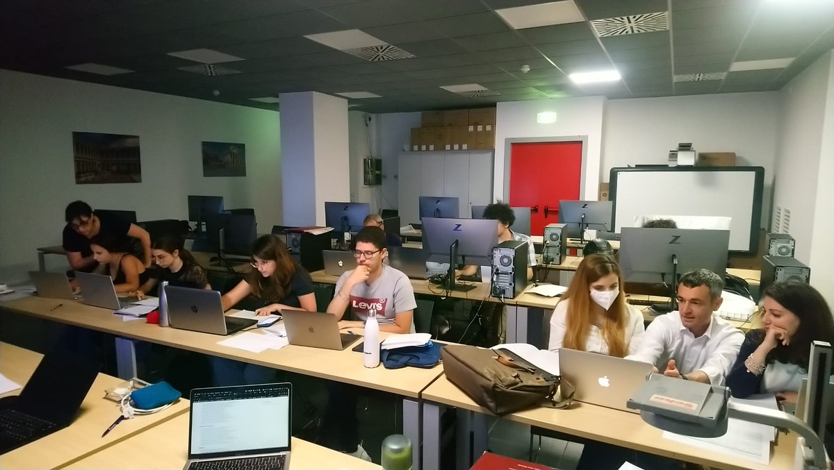 Sicilyepigraphy's tweet photo. And the day of practical epigraphy @MuseoSalinas followed by 2 fantastic days of #epidoc at @unipa_it in their Digital Lab. New editions by the great students online imminently in https://t.co/cIetdBB90W. Thanks to @SimonStoyanova and @IGradante ! https://t.co/xZ7BLTYAYD