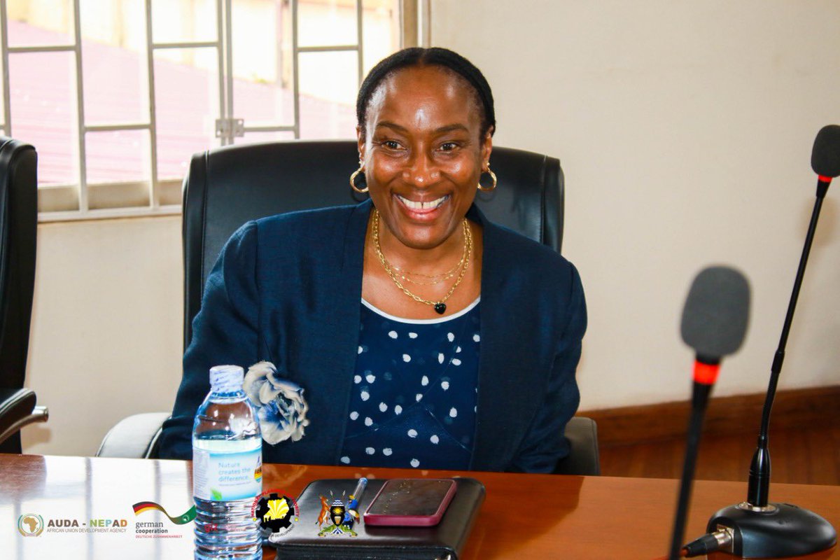 Tweet 1 of 3 : The <a href="/NEPAD_Agency/">AUDA-NEPAD</a> delegation met with the Chairperson of <a href="/NPA_UG/">National Planning Authority 🇺🇬</a>  Prof <a href="/pamdebams/">Pamela</a> and her team members to discuss ways of collaboration on the #Citizensengegmentplatform.