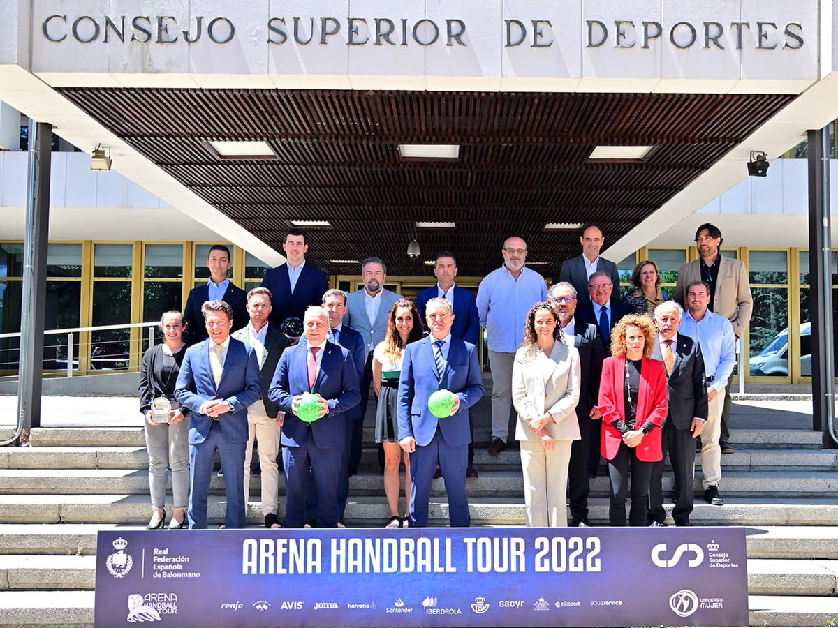 Ayer se presentó en <a href="/deportegob/">CSD</a> el Arena Handball Tour 2022, el circuito de balonmano playa nacional, el cual albergará la Copa de España de Balonmano playa que se celebrará en Torrox desde el 3 al 5 de junio.