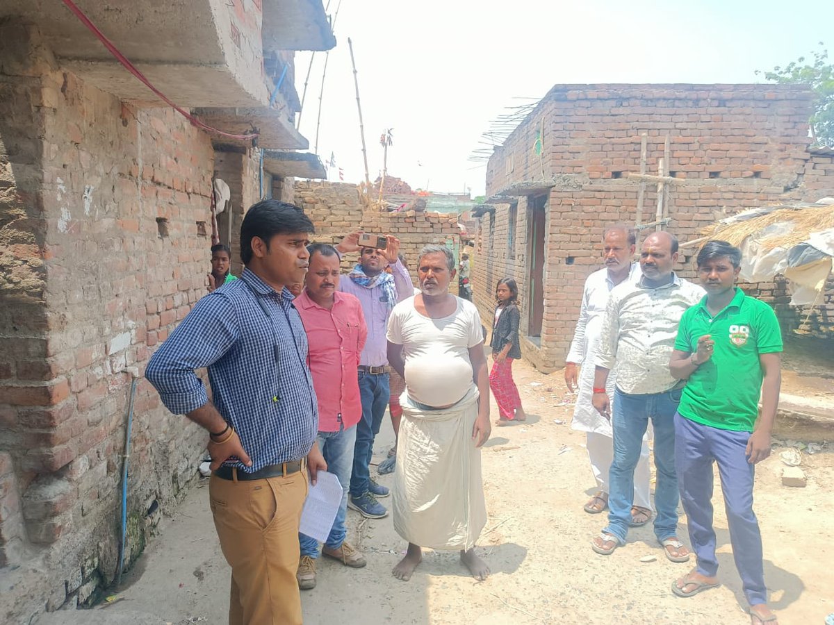 BdoBind's tweet photo. पटना सदर प्रखंड के फतेहपुर पंचायत में नल-जल, गली-नाली, ग्रामीण आवास, जन वितरण प्रणाली आदि योजनाओं का निरीक्षण।
@dm_patna https://t.co/nelHhnOIXn