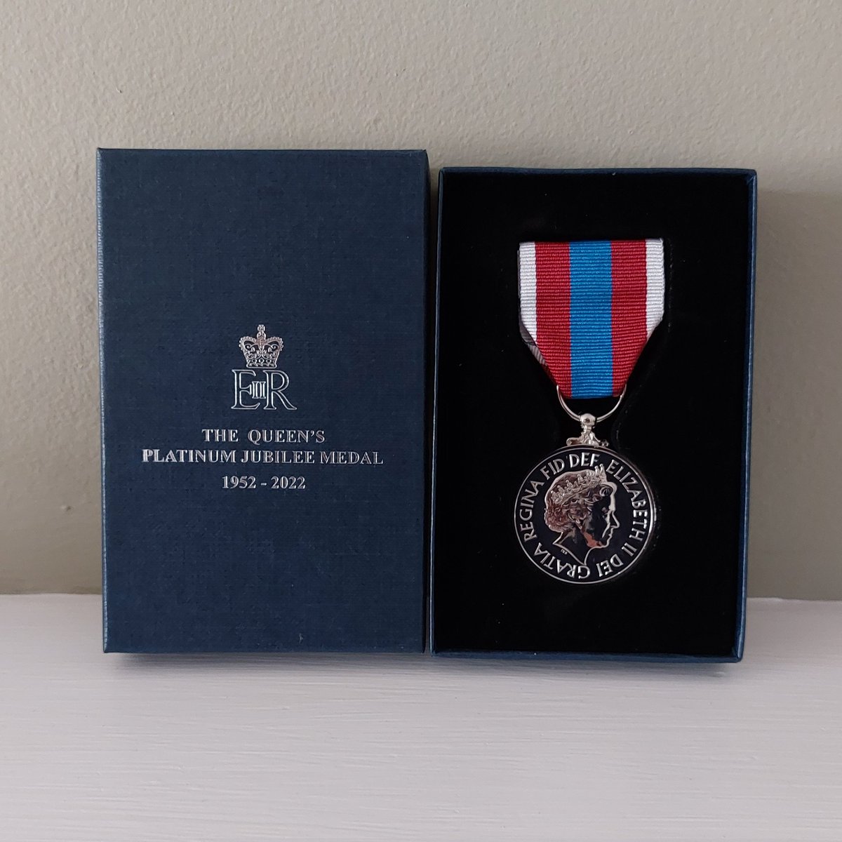 SC_SCI's tweet image. Proud to have collected my Platinum Jubilee Medal 🏅 this week. Another medal to wear with pride. @SYP_Specials @syptweet