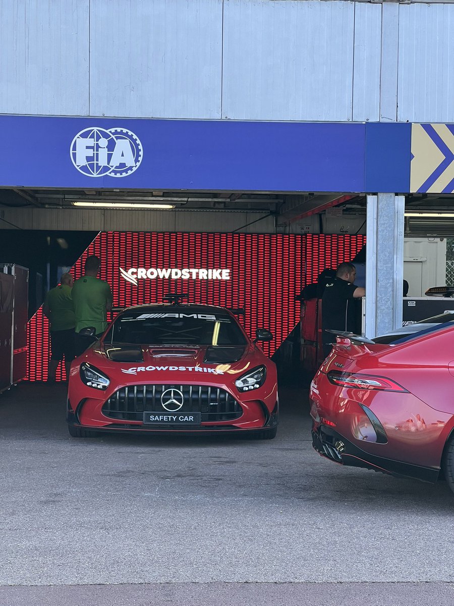 AArides's tweet photo. Walking through the F1 pit lane… some interesting stuff here! https://t.co/XDfYSZyw6F