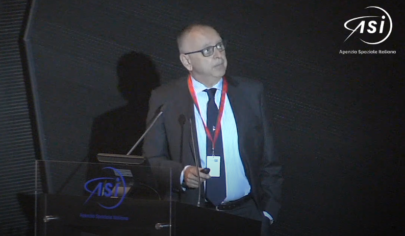 Marco Stanghini di #OHBItalia presenta #SATURN, il secondo progetto classificato del bando #Cubesatdi Asi.
Segui in diretta l’evento “Small is beautiful” asitv.it