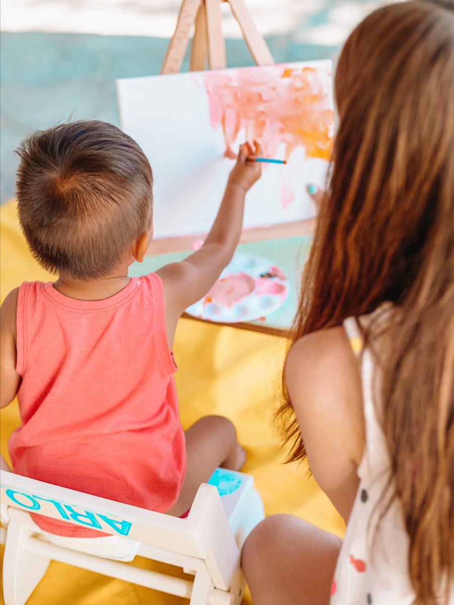 FamilyFirst_ERC's tweet photo. Follow your child's lead in play.
π
Follow their interests, play with the same materials and try not to take over. Good eye contact and getting down to their level shows children that you are there for them, interested and ready to listen.
π
https://t.co/blhesdnVN4
#LetsPlayERC https://t.co/N7qKqCR7L4