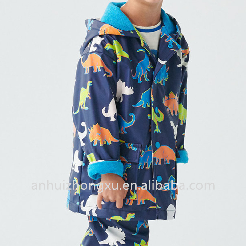rainfreem's tweet photo. Full Print funny kids PU durable rain jacket
Design: Custom Cartoon Printing
👉👉https://t.co/VphrVVwbVi
#chinagarmentfactory #customizations #apparelprinting #childing #rainy_proof #rainingcoat
#impermeableparaniños #capadechuvainfantil #imperméablepourenfants #어린이비옷 https://t.co/e8fmutpiik