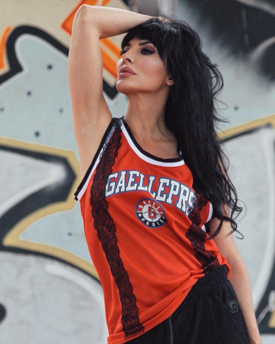mirianafanpage's tweet photo. Dea dell'olimpo 🔥❤️
#mirianatrevisan #miriana #miri #mirivip #trevispace #3vispace
@MIRIANA_TREV @MIRIANA_TREV https://t.co/Rzq4Z7QPaK