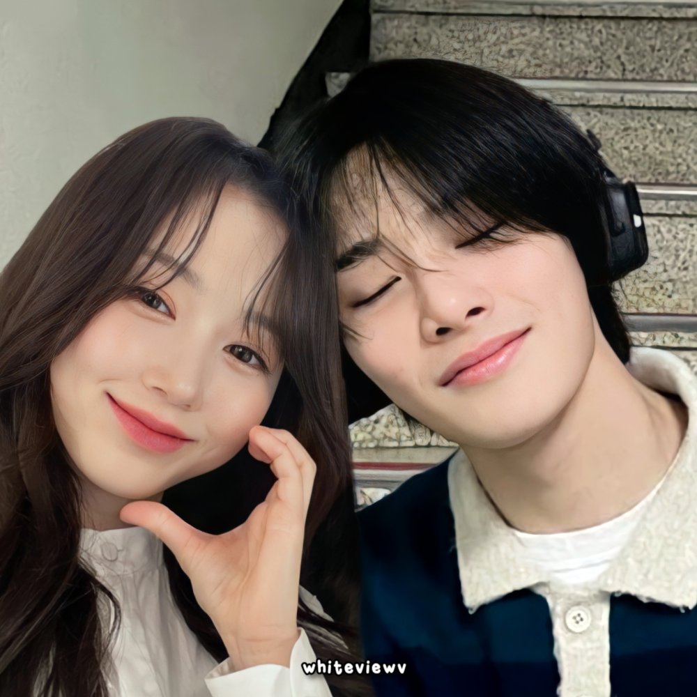 whiteviewv's tweet photo. foto di tangga~
ㅡ #aggiwon 🐾 ㅡ https://t.co/6fV3NhDY6N