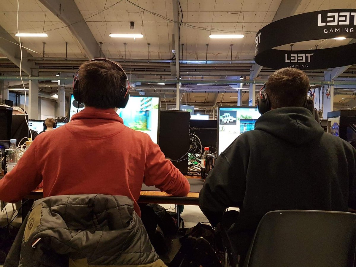 Emil Schlichter tweet media