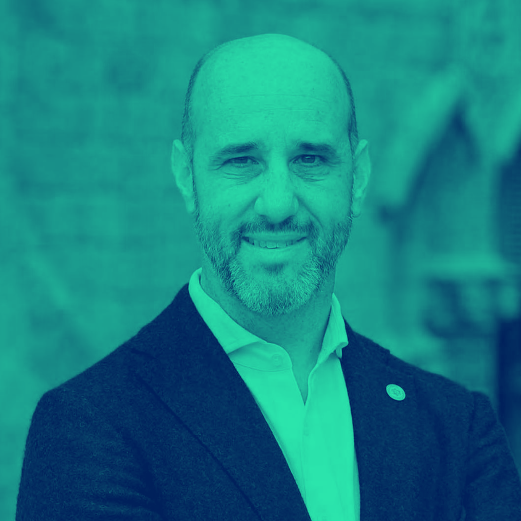 cosmoACCION's tweet photo. ¿Puede ayudar la inteligencia artificial a la salud del futuro?
¿A qué se refieren los conceptos salud digital, salud virtual o telemedicina?
¿Es posible llevar la medicina personalizada a la sanidad pública?
¿Qué es la medicina genómica? https://t.co/ewrTGW9lgU