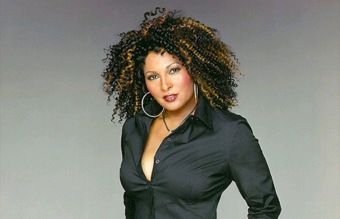 HAPPY BIRTHDAY PAM GRIER. MAY 26TH 1949 