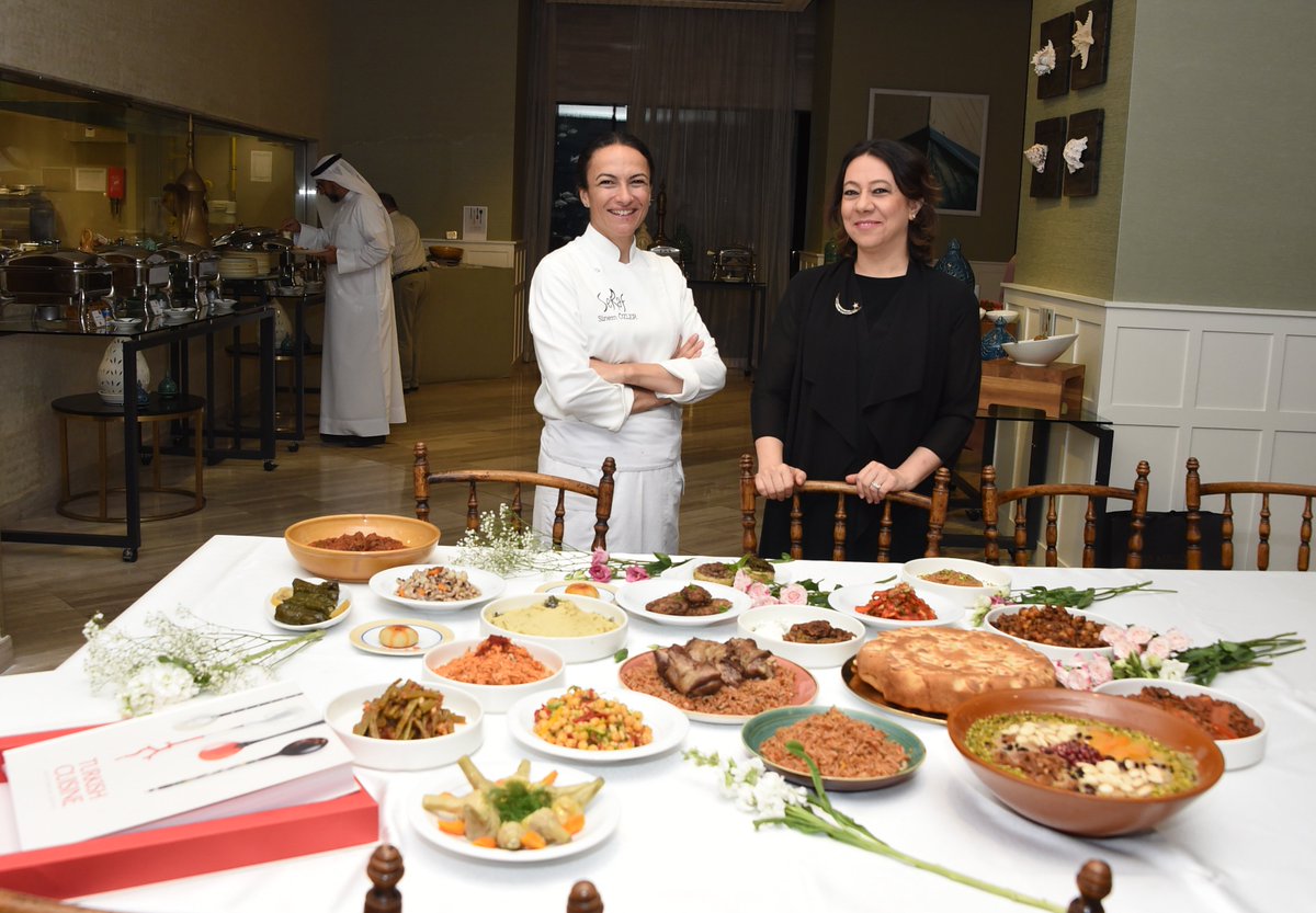 TC_MuskatBE's tweet photo. We presented our #traditional and #healthy dishes from #TurkishCuisinewithTimelessRecipes cooked by @Sinemozlr completely #zerowaste and #sustainable on the #TurkishCuisineWeek 

#TurkishCultureandCuisineWeek https://t.co/j3WAbggGQH