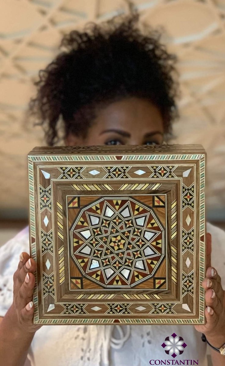 fadyyossef8's tweet photo. Jewelry Box
Crafted by hand with rose wood, olive wood, lemon wood with inlaid sea shells and polished with special mix of organic and synthetic oils
#happycostumer #handmade #backgammon #mosaic #box #jewelry #gift #Lebanon #Beirut #Syria #damscous #wood #craft #art #oriental https://t.co/fDIKEOpniu