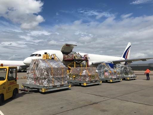 AVCONaircharter's tweet photo. Another AVCON Charter arrives on time in the UK! Our Coordinator managed the Pallet Build, Load &amp; Offload and accompanied the time sensitive shipment until handover

Contact us now for your Full and Part Charter Enquiries
Charters@avcon.co.uk / +44 121 323 4747

#cargo #freight https://t.co/4N1kEGhN4P