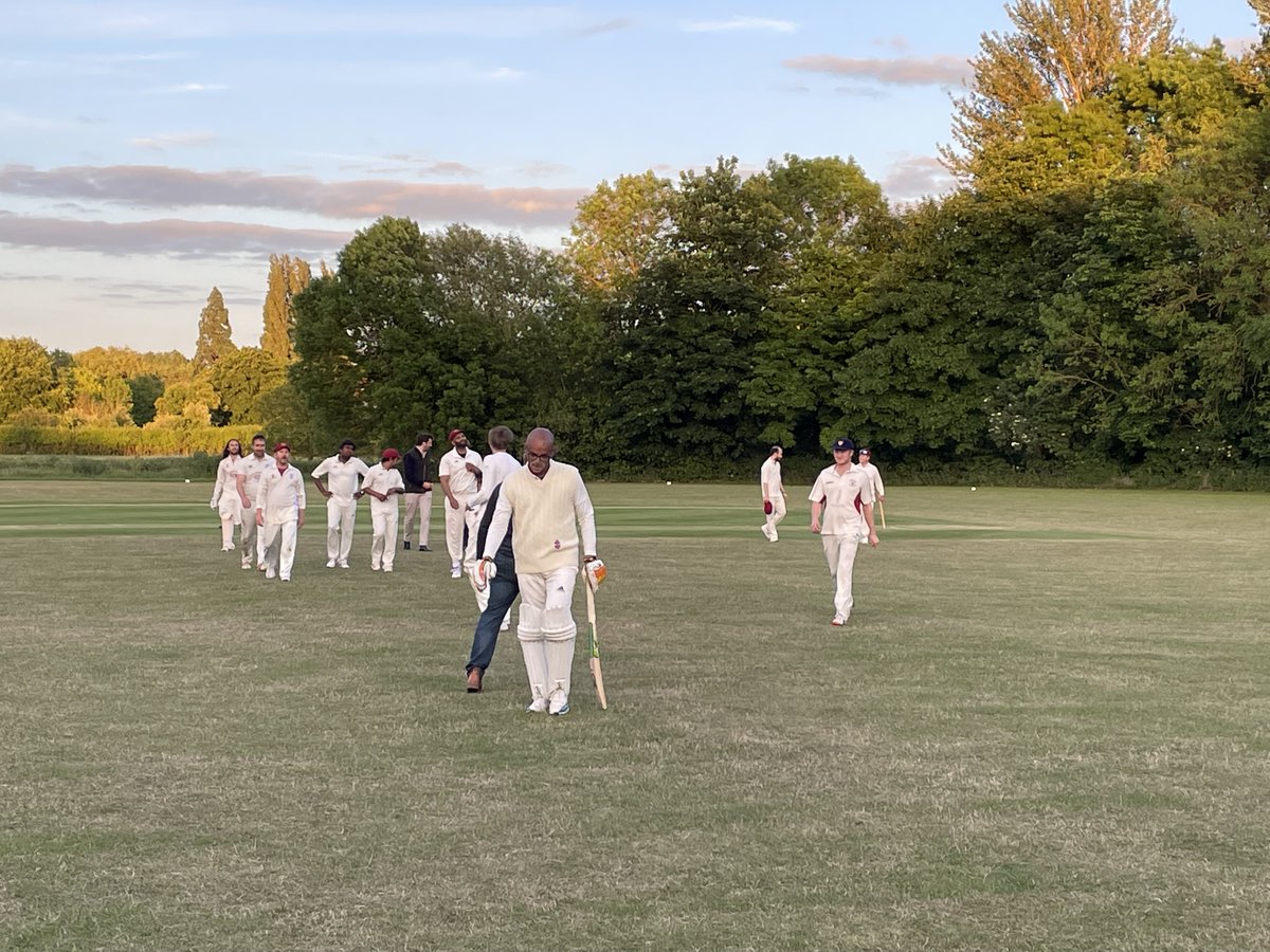 10_to_3's tweet photo. Wednesday's T20 vs NCI was won by Grantchester with a couple of balls to spare. Skipper Dan top scored with a rapid 40 and Siva got us home. https://t.co/JxiWaYAWim