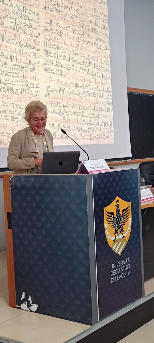 Ora in corso a #UnivAQ la lectio magistralis della prof.ssa e senatrice a vita #ElenaCattaneo. #neuroscience
#26maggio