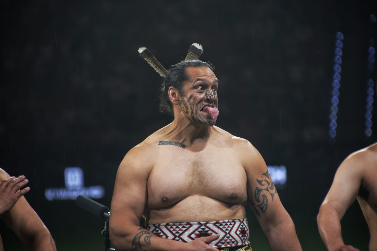 allandgo8's tweet image. Parece que nuestros CCs 👩‍💻👨‍💻 tienen muy claro cuál ha sido el evento de la semana y es el protagonista de sus 🇳🇿 FAVS DE LA SEMANA 🇳🇿

1️⃣ y 2️⃣ - @JIzquierdoLFCR 
3️⃣ y 4️⃣ - @PaulaHdeLucas

👇 ¿Qué os parecen?

#allandgo @house_kiwi #allandgospirit #favsdelasemana #duelodeCMs