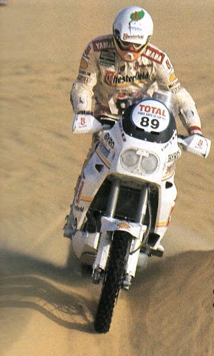 sandraiders's tweet photo. ⏳ THROWBACK THURSDAY⏳ WITH AN ENDURO AND DAKAR LEGEND:

GILLES LALAY 🔥🔥 

Which of his bikes do you remember the most? 😃😍

#Sandraiders #motovintage #motolovers #route #experience #sand #raid #rally #mototraveler 
 #cagiva #HondaNXR #NXR750 #Yamaha #YamahaTenere #Ténéré https://t.co/pPhrWiVn41