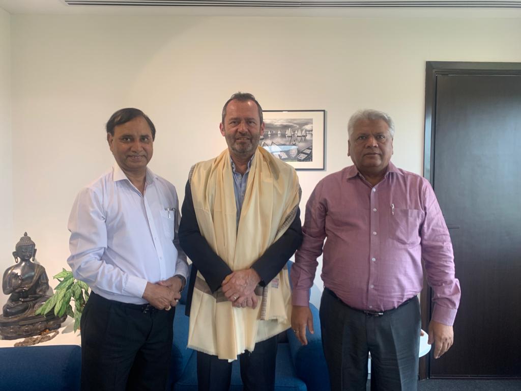 delhipublibrary's tweet photo. अध्यक्ष,दि.ला.बोर्डश्री सुभाष चंद्र कंखेरिया तथा महानिदेशक,दि.प.ला.डॉ.आर.के.शर्मा नेश्री एरिक फाल्ट, निदेशकऔर #यूनेस्को प्रतिनिधि नई दिल्ली के साथ 26.05.22को शिष्टाचार मुलाक़ात कर दि.प.ला.एवं यूनेस्को की सहकार्यता से पुस्तकालय क्षेत्र में विकास हेतु योजनाओं पर विचार विमर्श किया l https://t.co/I177zUFXsI