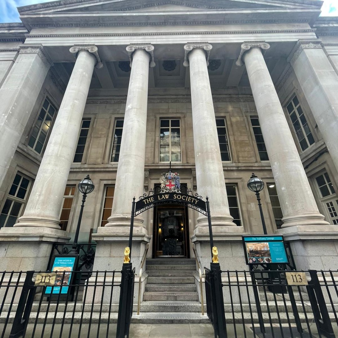 Great to see some of our junior lawyers - Katie Smits, Mischa McKevitt and Amy Tapping - at The Law Society last night for the Private Client and Family Law drinks reception and skills seminar. 🥂  #juniorlawyers #networking #skillsseminar