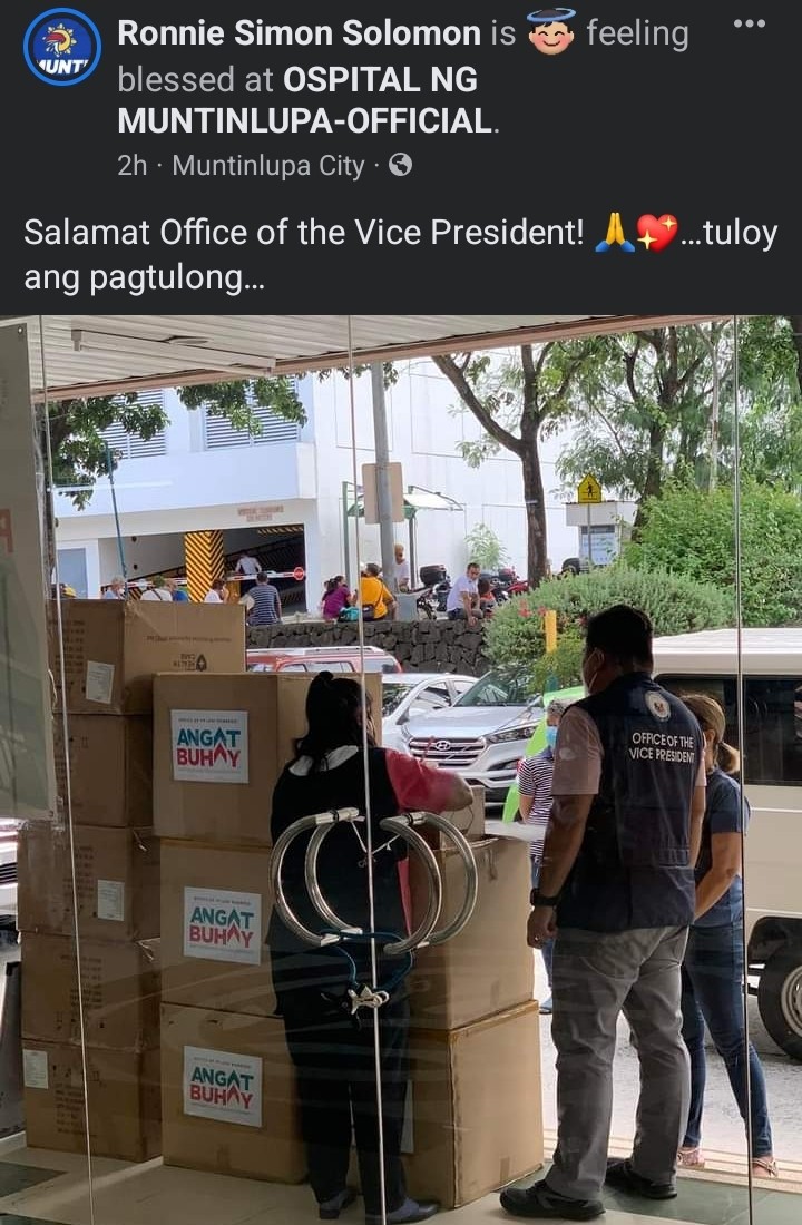 TINGNAN: Tuluy-tuloy ang serbisyo ni VP Leni Robredo sa ating mga kababayan. 

Hanggang sa huling araw ng paninilbihan, hindi titigil si VP Leni sa pagtulong para iangat ang buhay ng lahat.