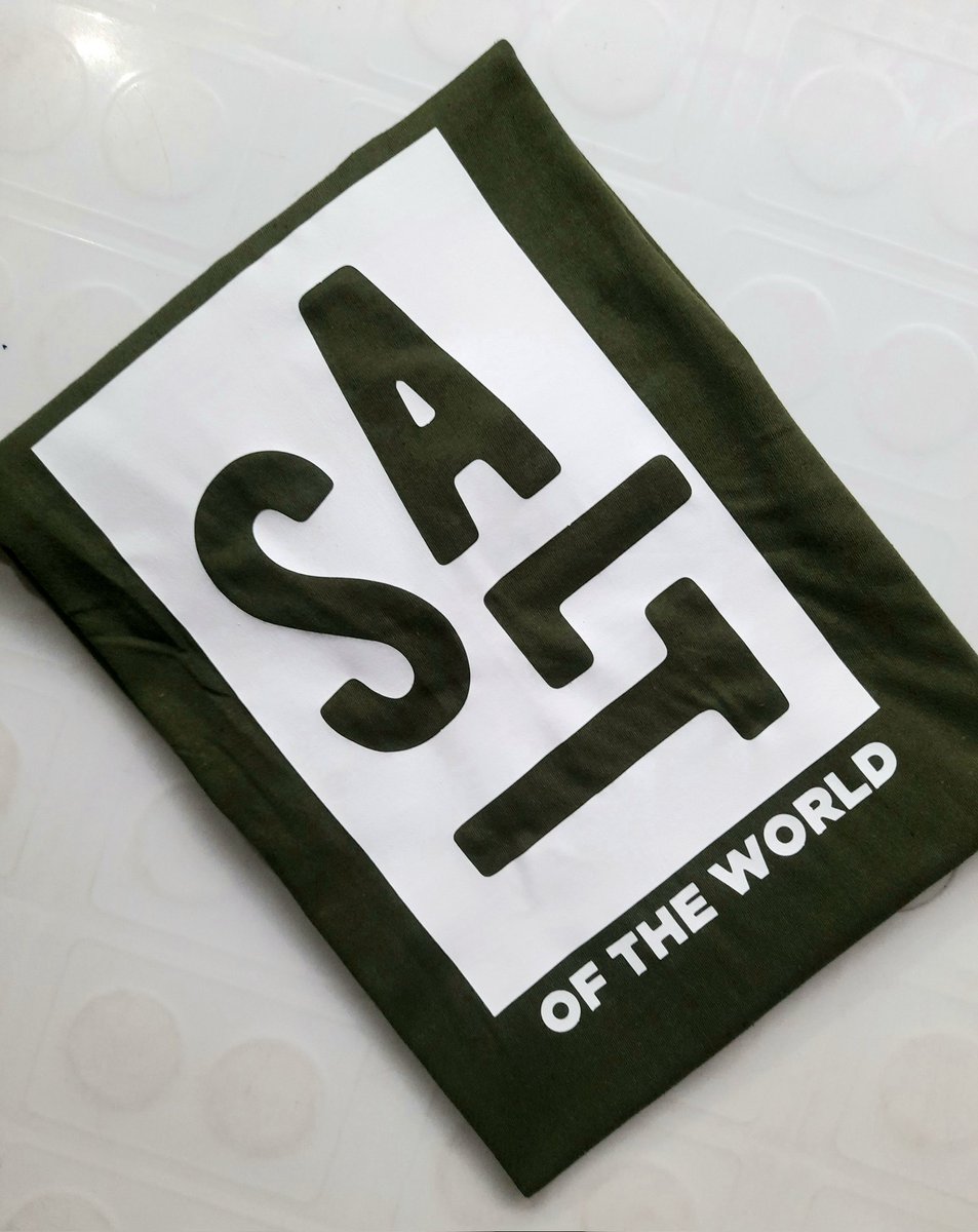 Khemiewears's tweet photo. SALT of the world🥰
Available in other colours 
Price:#3500
#tshirt #tshirtdesign #thursdayvibes #saltoftheworld https://t.co/YZRCgqL47k