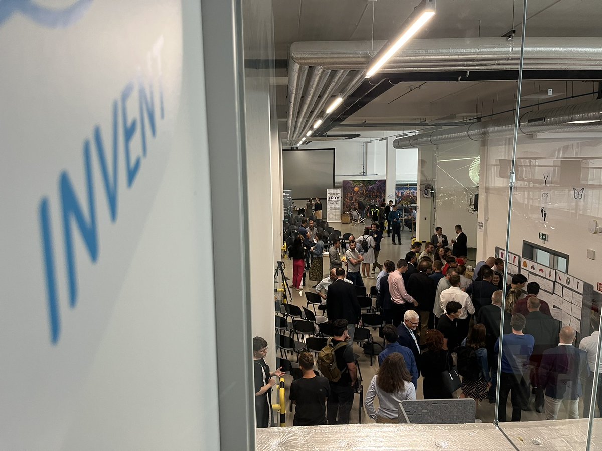 JIC_Brno's tweet photo. #Ynovate festival v #Lipo.ink odstartoval. Inovační centra, startupy i veřejná správa hledají cestu, jak z @Country4Future udělat evropského lídra inovací. Máte vlastní návrh? @CzechTrade @mpo_tweetuje @CzechInvest_CZ @hospodarky @SvazPrumyslu @Hokomora @Aktualnecz @vedatweetuje https://t.co/fNJe9h6biM
