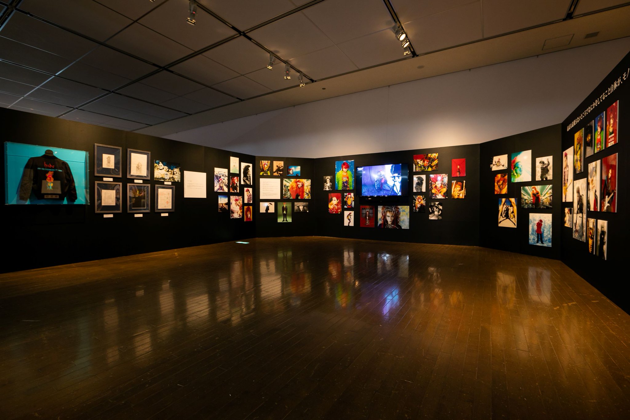 X JAPAN hide 写真展 フォトパネル