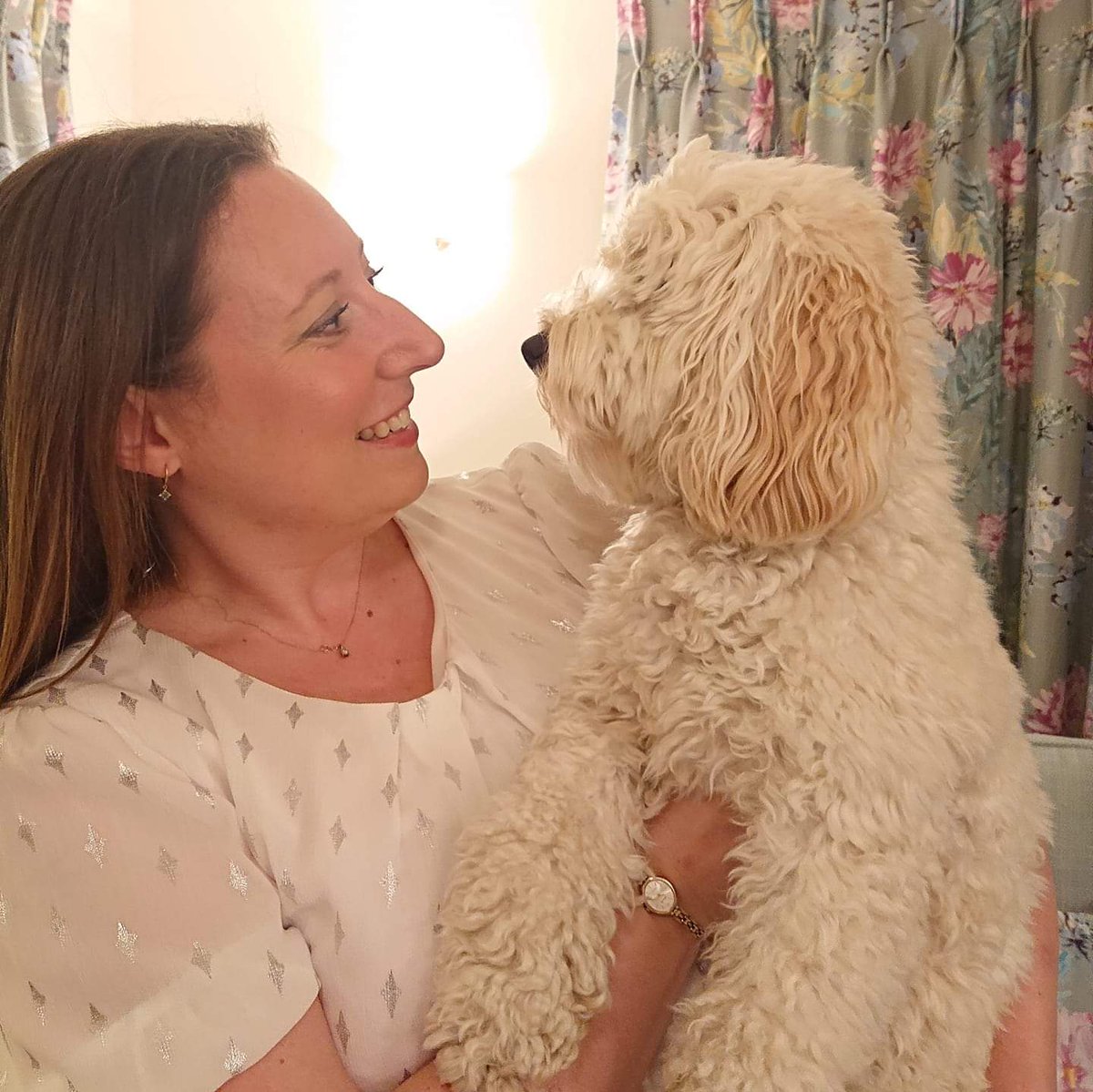 Louise_Buttery's tweet image. #ThrowbackThursday to Lottie and I #OnThisDay in 2020! Lottie rocking her #LockdownLocks ❤️