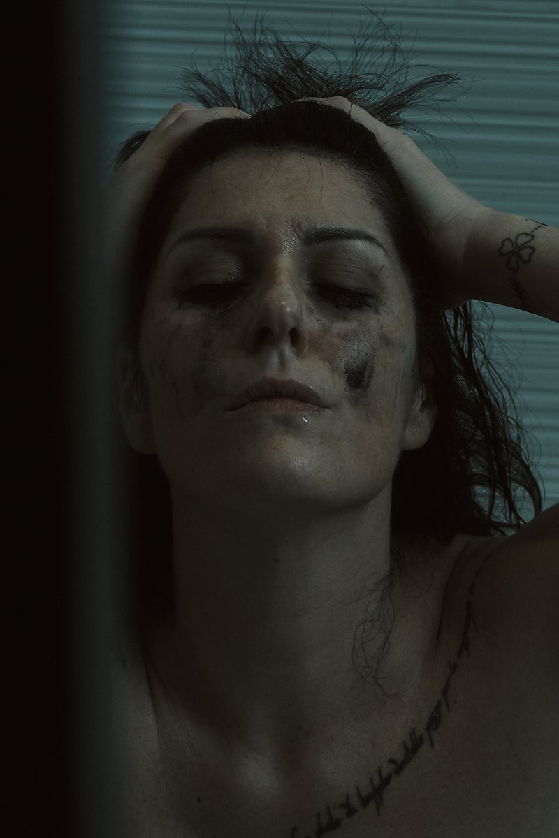 BBlackrish54's tweet photo. HOSTEL PART.II w/@FerryOlivia
⬇️⬇️⬇️⬇️⬇️ 
https://t.co/3Y6kD9gY08
@frenchvisuals @fujifilmfrance

#photooftheday #fujifilm_xseries #filmphotography 
#fujifilmxt4 #photographer #photographie
#picoftheday #fujifilm #photo #cinematic https://t.co/hJVVzBWNIg