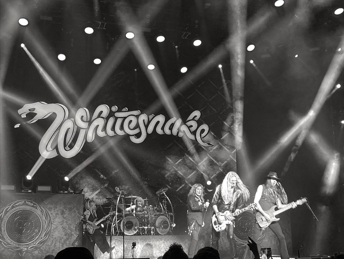 SNCardiff's tweet photo. Wow amazing show last night @Whitesnake @davidcoverdale @ForeignerMusic @MotorpointDiff #whitesnake https://t.co/PtEslxwi5B