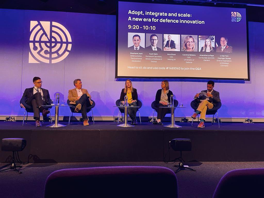 MODdigitalHQ's tweet photo. “We need to be more radical and change existing processes. They have stood us well, however we need to move forward and be transformational, working faster, harder and quicker.” #DefenceDisrupted @CarolineBCDO https://t.co/rAxtyel8ji