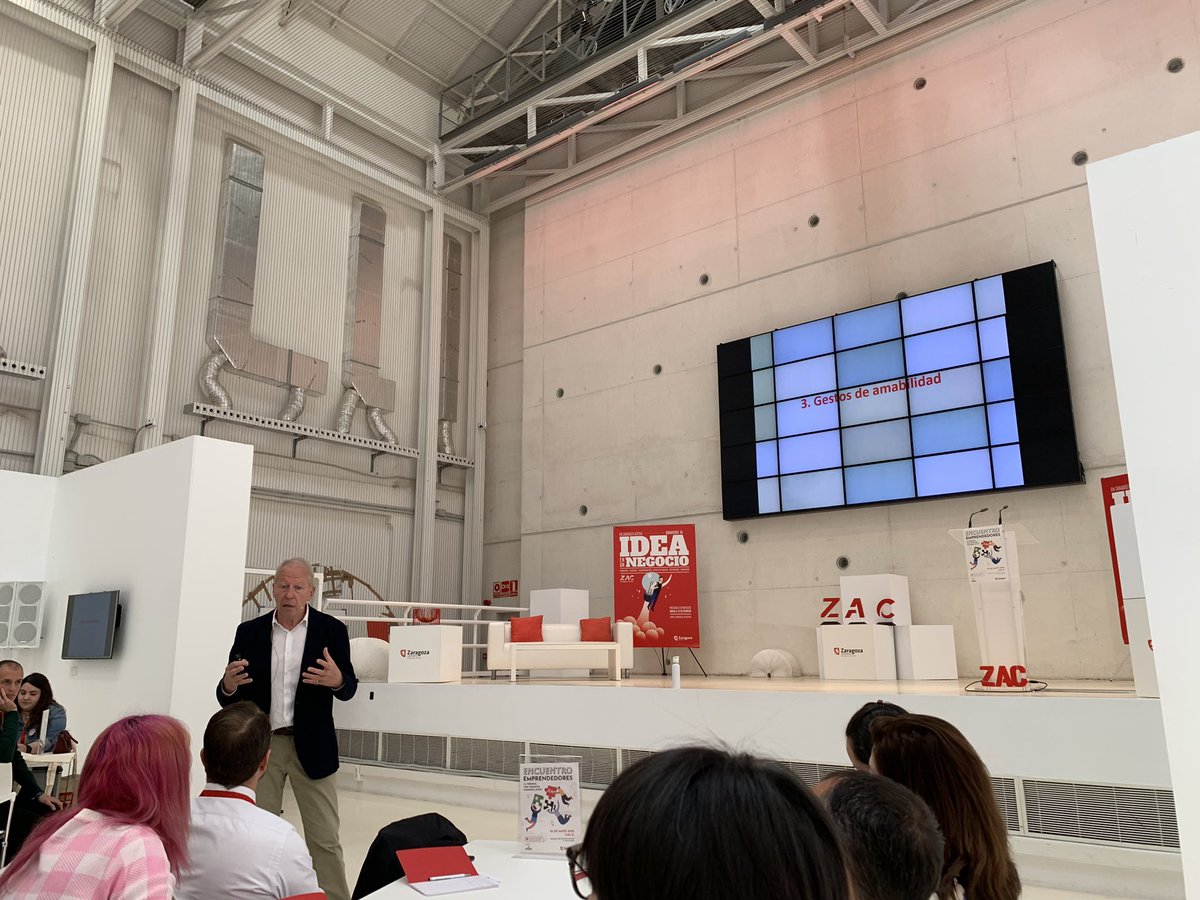 María José Galardón tweet media