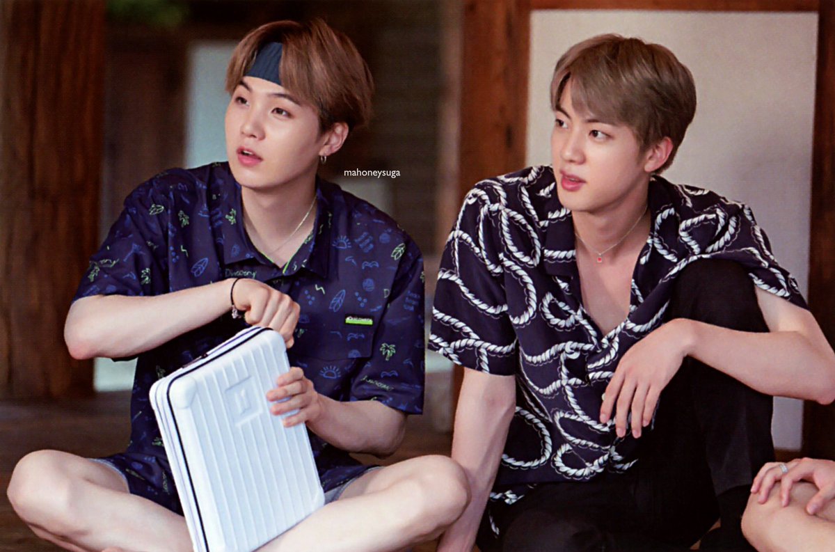 mahoneysuga's tweet image. Summer Package in Korea 2019 {SCANS}

#BTS @BTS_twt
