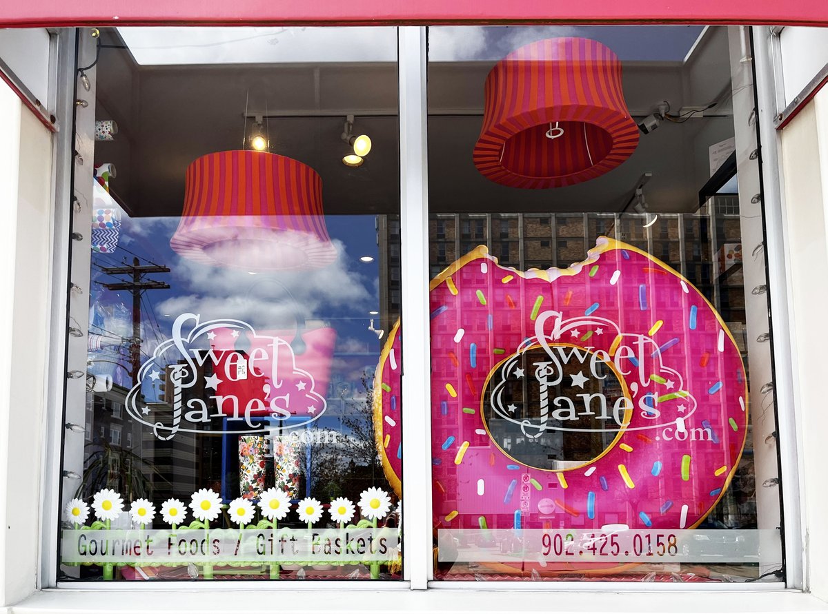 Sweetjanes's tweet photo. 🏖 Suntan. heat. water. fun 🏖
Hello summer, we missed you 🍹
.
.
.
#sweetjanes #summer #summer2022 #beach #donutfloat #beachfloat #summervibes #beachday #summerfun #summeriscoming #downtownhalifax #gifting #giftideas #supportretail #buylocal https://t.co/KyNrtjRAn4