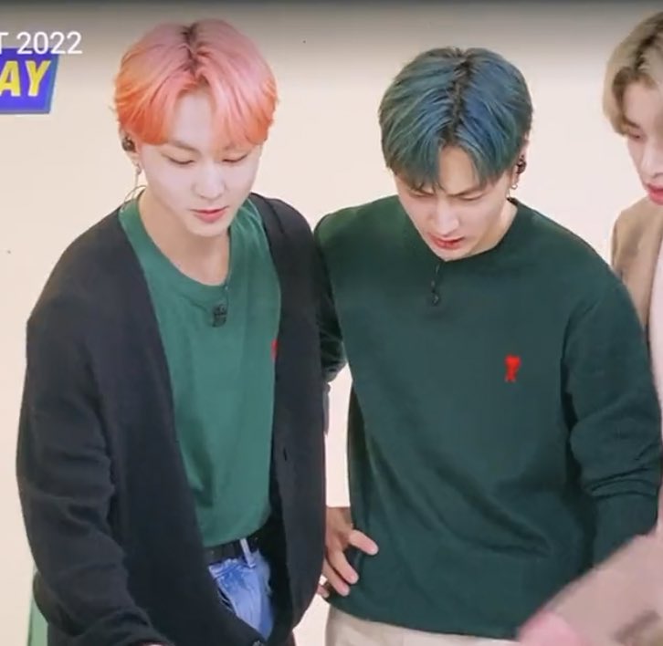 theyaongz's tweet image. I SWEAR THEY REALLY LOOK SO GOOD TODAY