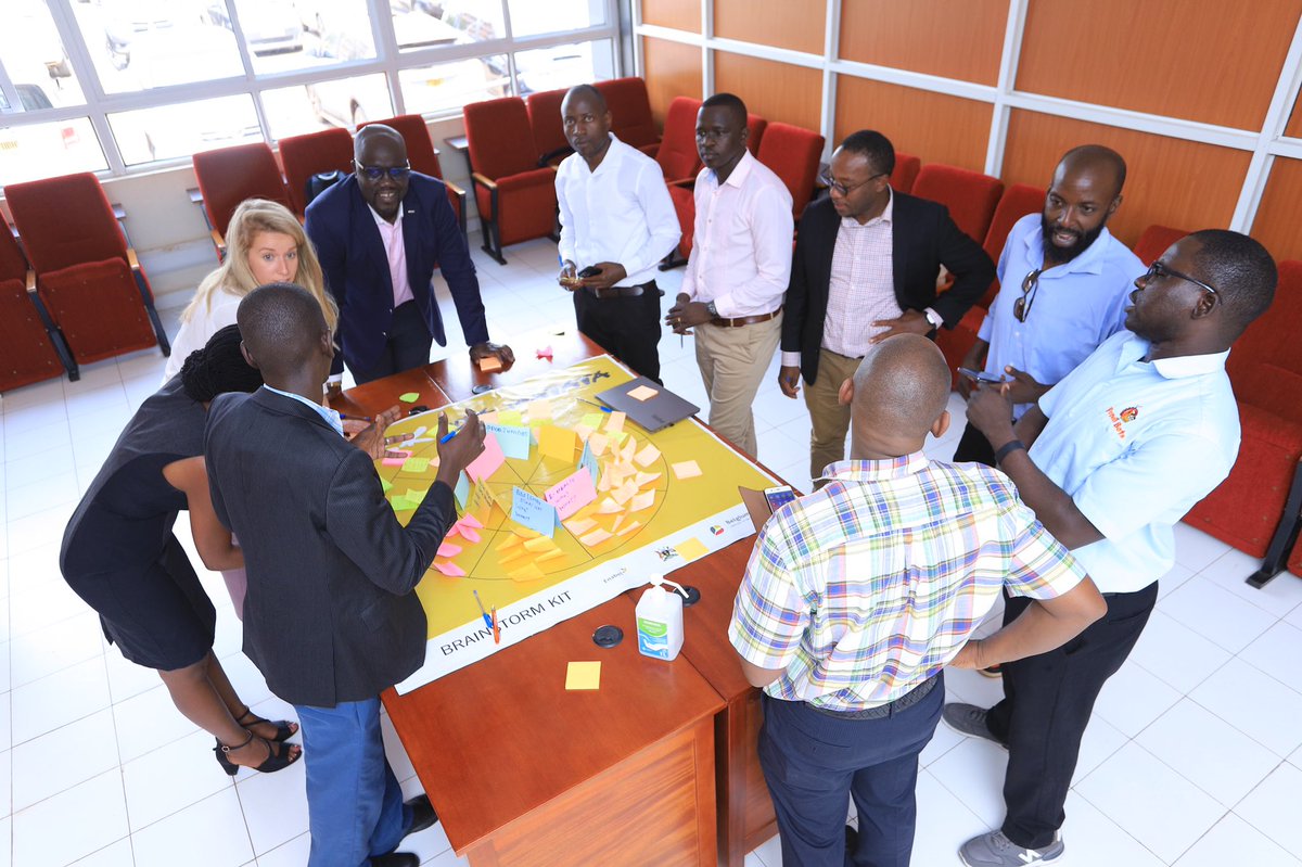 MoICT_Ug's tweet photo. Also on the panel for  “Priority Digital areas for Uganda: Are we getting there?” is;-
1. Rebecca Kiconco – Vice Chairperson BPO and Innovation Council
2. Paul Odoi – Principal Data Networks Engineer, @MoICT_Ug 
#DigitalSavannah https://t.co/xTNqSCB8xM