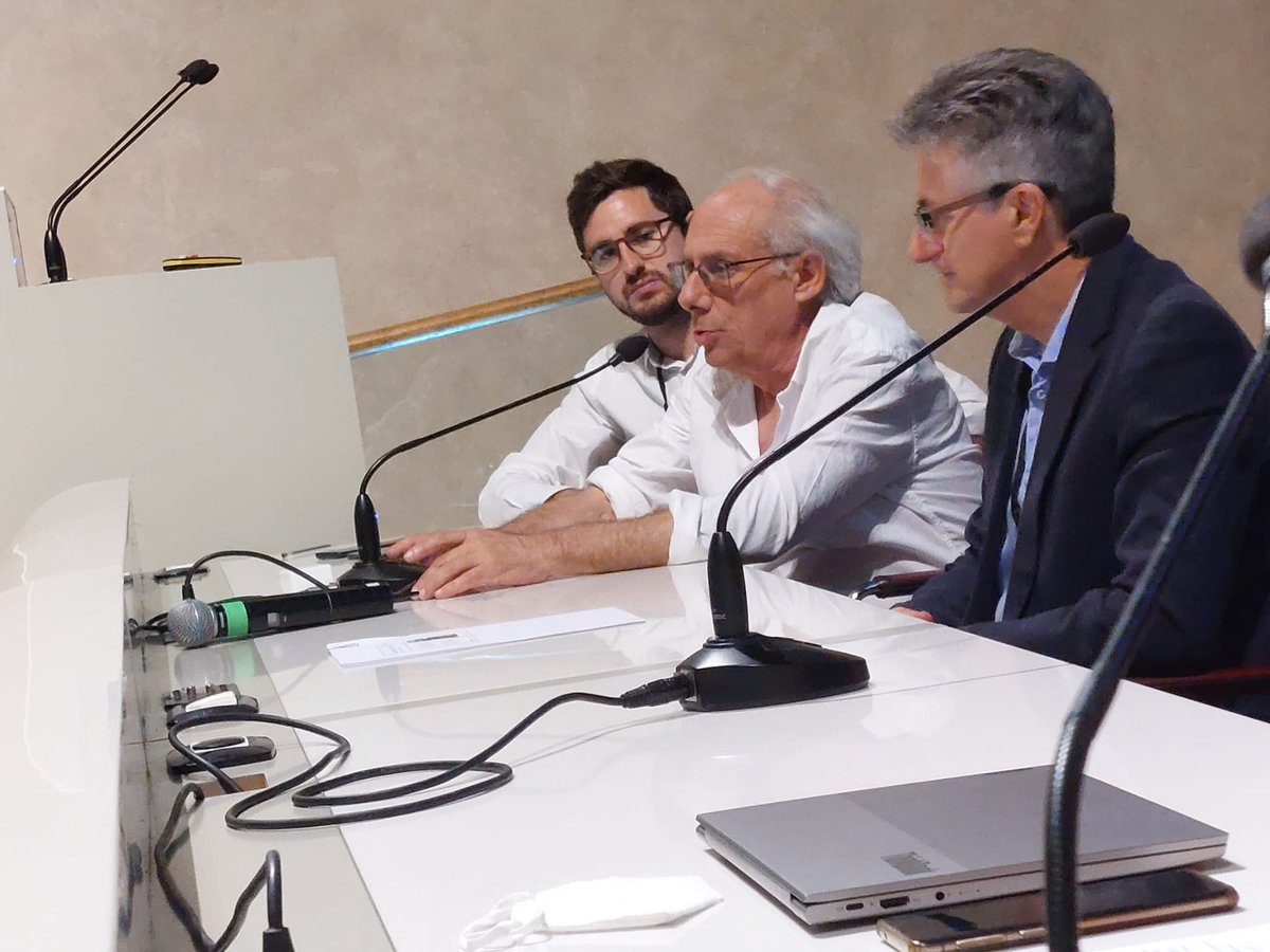 apache_h2020's tweet photo. 🚀 Time for the Round Table at the #APACHE School! We are exploring strategies and solutions developed by all the Projects. Restorers and experts are discussing about possible solutions for targeted issues and answering some questions! 👏
@nemosineproject @CollectioncareP https://t.co/SniQaYVBuS