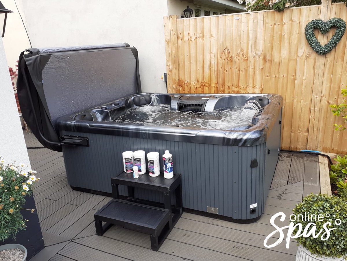 Another stunning Hot Tub install and another happy customer 🙌 

Get your dream spa today with savings up to £2000 and unbeatable finance on our range of In Stock Hot Tubs!

Drop us a message or call📱0333 366 1229
#onlinespas #hottubs #andrelax